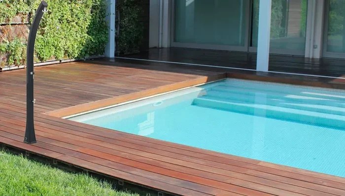 Doccia Solare da Esterno Giardino 23L Miscelatore e Lavapiedi Arkema Happy Ruby - immagine 2