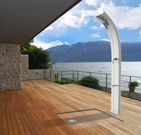 Doccia Solare da Esterno Giardino 40L Miscelatore e Lavapiedi Arkema Dada Fascia Inox Champagne Bronze - immagine 2