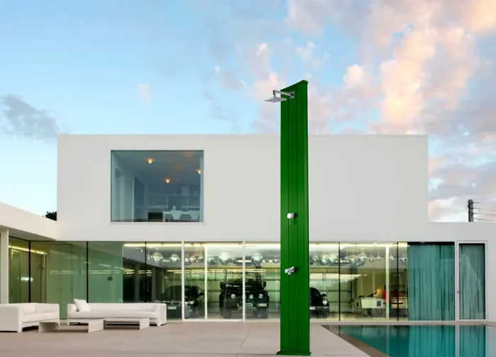 Doccia Solare da Giardino 40L Miscelatore e Lavapiedi Arkema Dada S Fascia Inox Sabbia - immagine 2