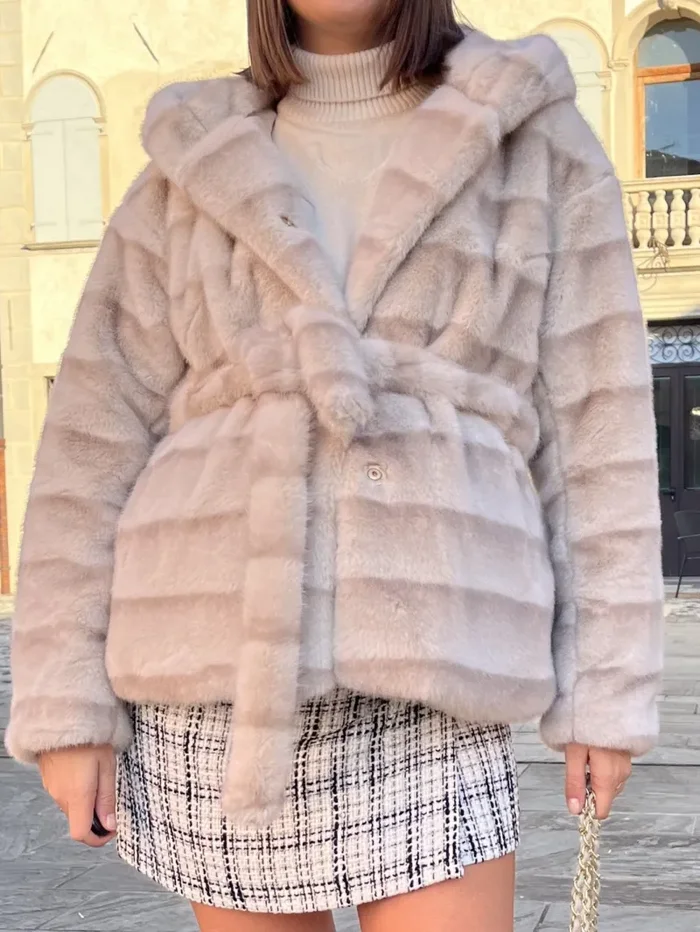 ECO PELLICCIA VISONE Fornitura - immagine 2