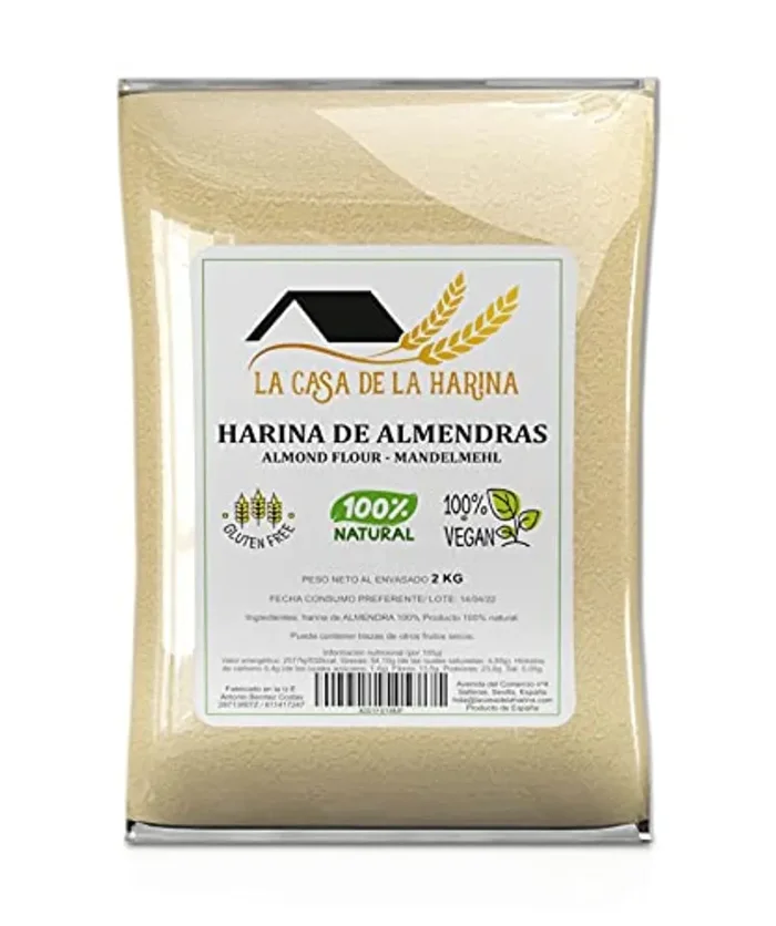 Farina di mandorle | PREMIUM | Senza glutine | Adatto per diete keto (5,4 g x 100 g di carboidrati) | Adatto ai vegani | 100% naturale | LA CASA DE LA HARINA | Prodotto della Spagna (2 KG)