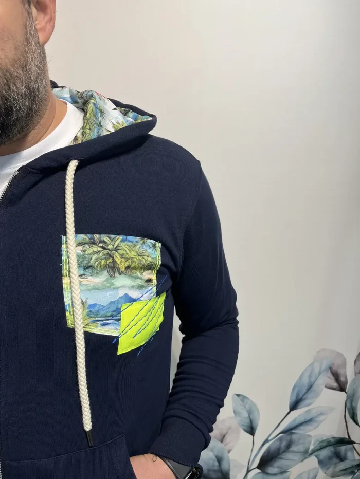 FELPA CAPPUCCIO CERNIERA E TASCHINO - immagine 3