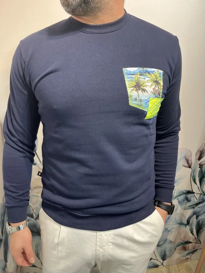 FELPA GIROCOLLO TASCHINO