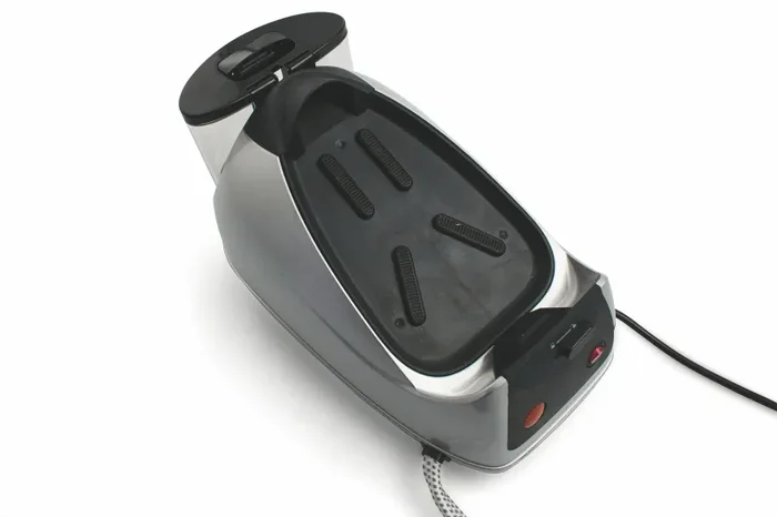 Ferro da Stiro a Vapore con Caldaia 2600W Kooper Stiramica - immagine 2