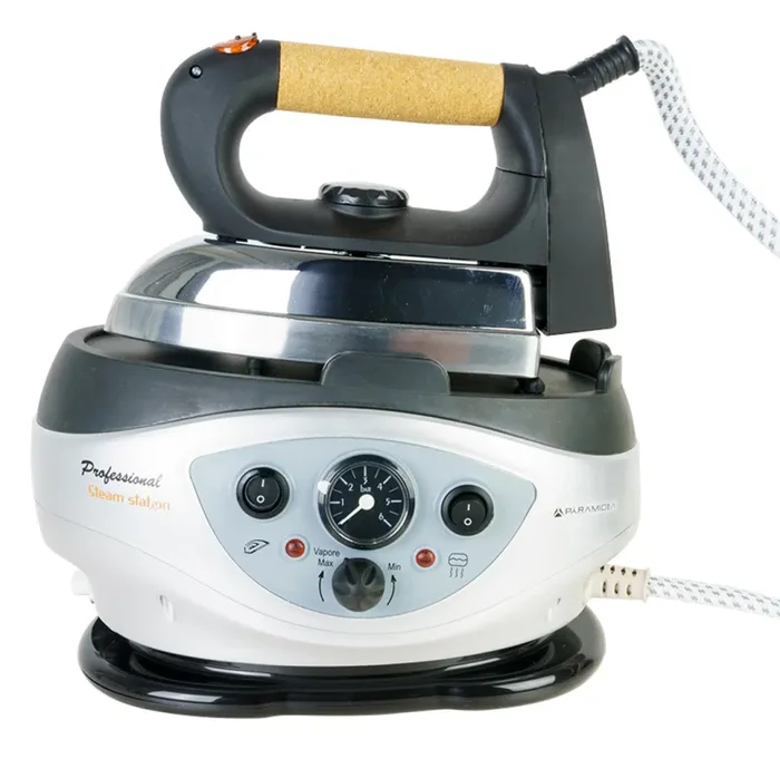 Ferro da stiro con caldaia 900ml 3,5 bar Pyramidea FSC300