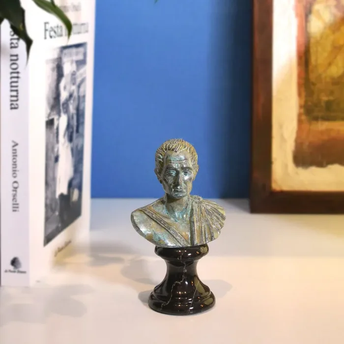 Giulio Cesare Statuetta in Bronzo