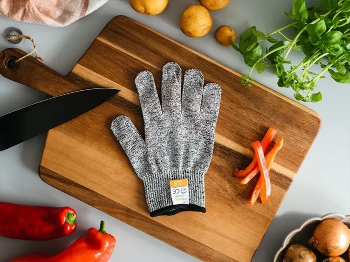 GUANTO ANTITAGLIO - immagine 2