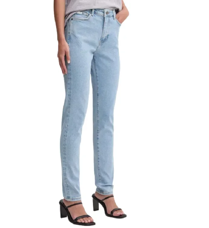 Jeans Donna Guess Art W4YA92 D5CB3 In saldo