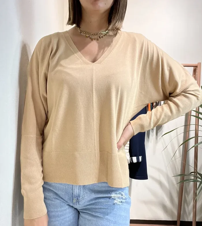 MAGLIONCINO VISCOSA SCOLLO V Fornitura - immagine 2