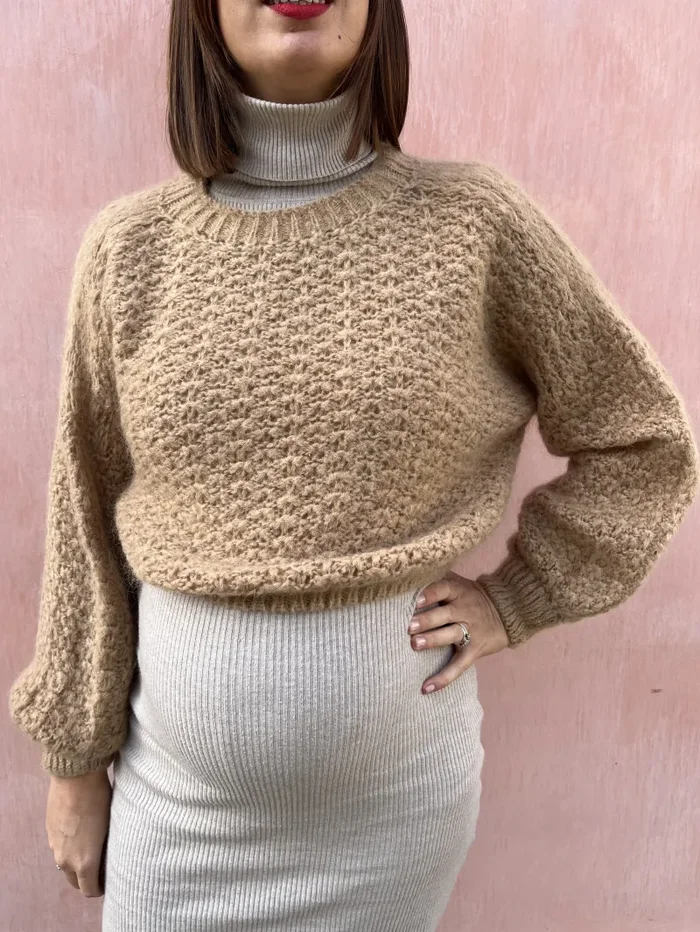 MAGLIONE IN LANA CROP - immagine 2