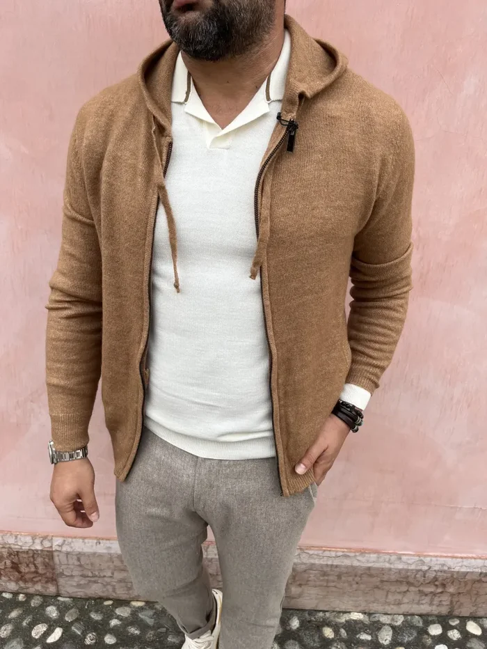 MAGLIONE ZIP CAPPUCCIO - immagine 3