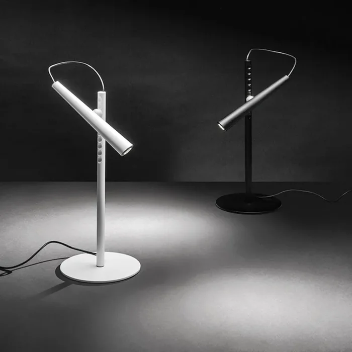 Magneto lampada da tavolo Vendita calda online