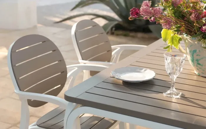 Nardi Tavolo Alloro 140 Extensible 140 / 210 x 100 Cm H 73 Cm Tortora Piedini Bianco - immagine 2