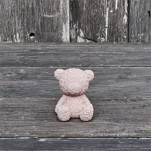 ORSETTO IN RESINA ROSA (6X7cm) ENFANT