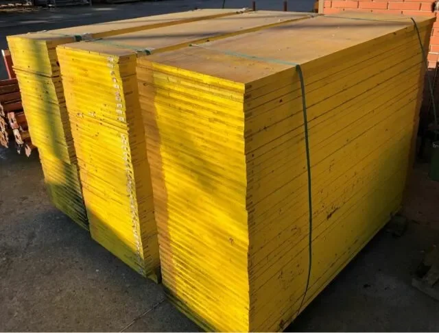 (Pannelli Gialli) Cassettatura