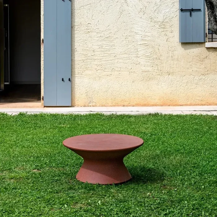 Plust Tavolino Fade Caffè Indoor & Outdoor Lava