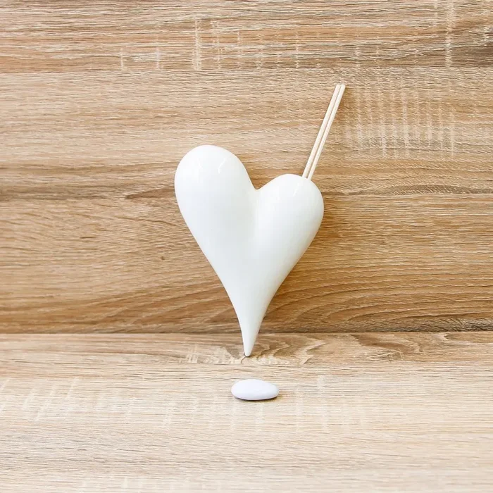 Profumatore Cuore Bianco da Appendere Cuore Matto Solidale