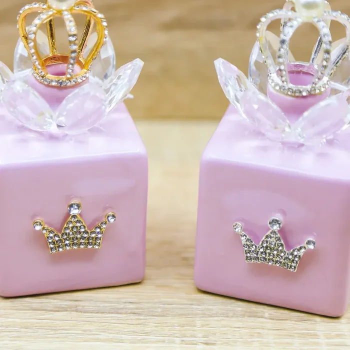 Profumatore Rosa Cubo con Corona Marilyn Rome - immagine 3