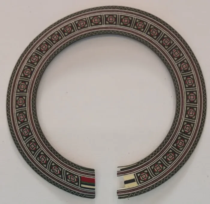 Rosette per chitarra n. 8M