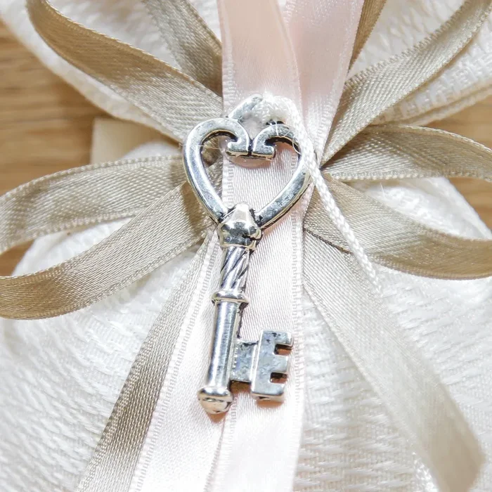 Sacchettino Bianco con Chiave - immagine 2
