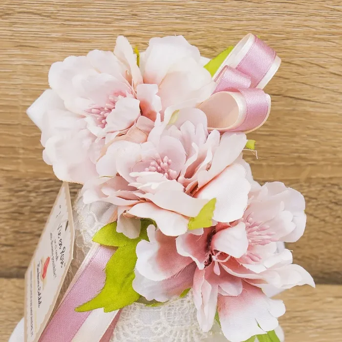 Sacchettino Bianco con Ricamo e Sali Profumati Francesi La Vie en Rose Online - immagine 2