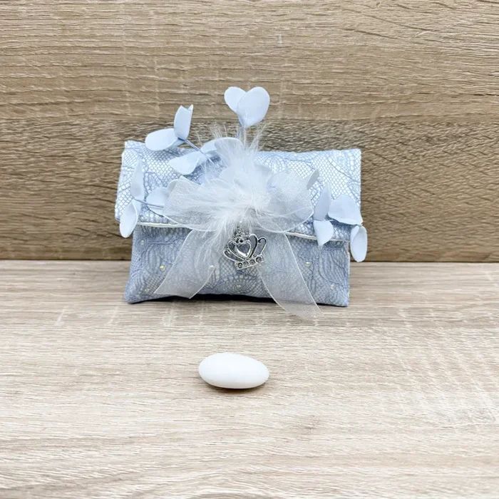 Sacchetto Bustina Merletto Carta da Zucchero,Fiorellini, Doppio Fiocco Organza Bianca,Piume e Coroncina In saldo