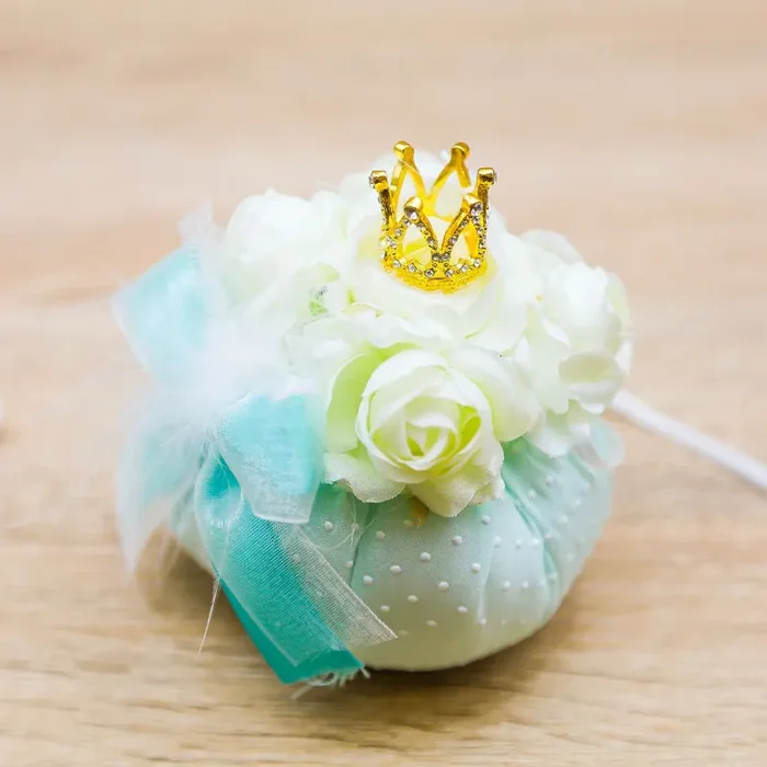 Sacchetto Puffo Piccolo con Piume e Corona - immagine 2