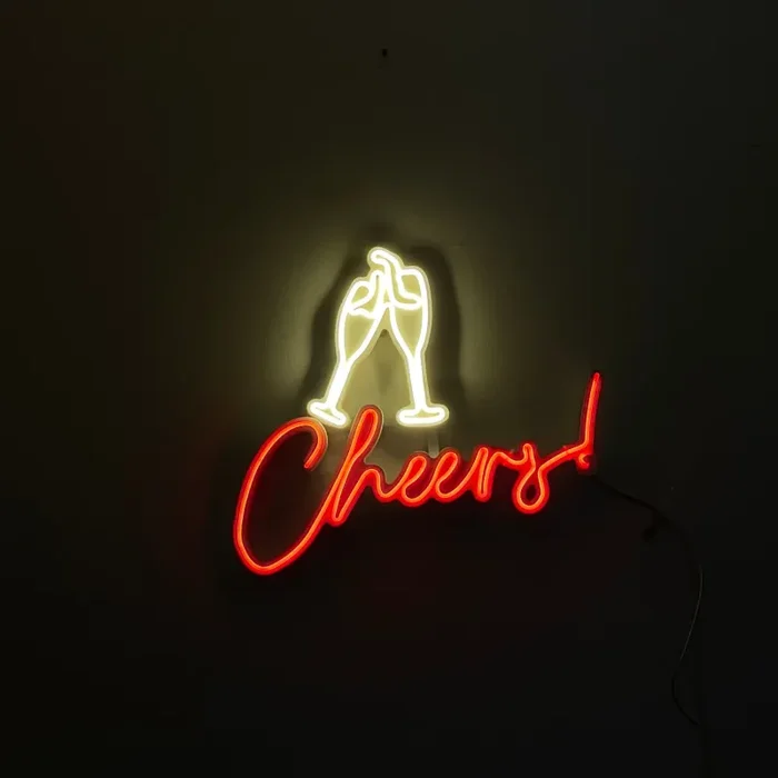 Scritta in Neonflex – Cheers