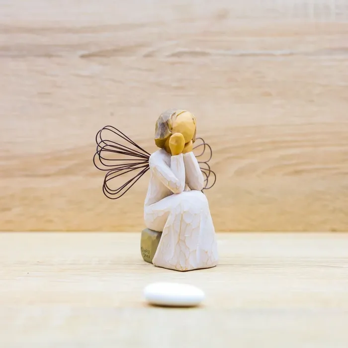 Statuina “Angelo della Cura” Willow Tree Sconti