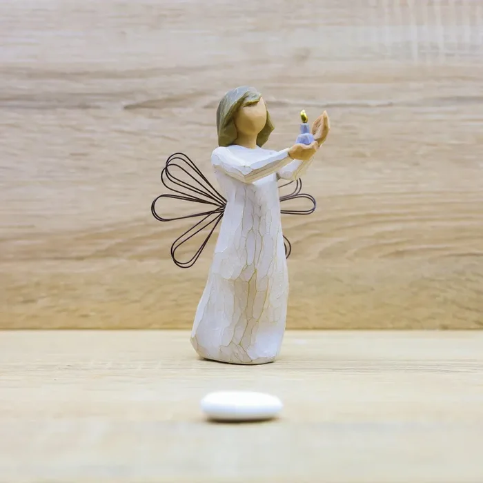 Statuina “Angelo della Speranza” Willow Tree