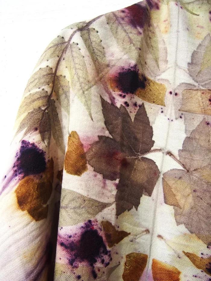 Stola grande Ecoprint 100% Lana, Pezzo Unico, Tintura Naturale In saldo - immagine 3