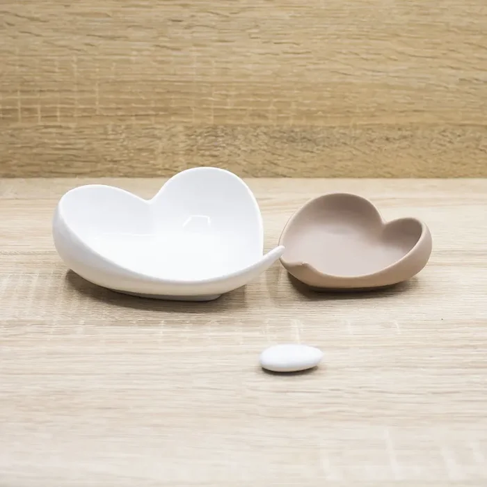 Svuotatasche/Piatto Doppio Cuore Bianco e Tortora Claraluna - immagine 3