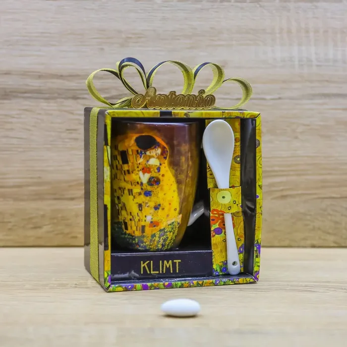 Tazza con Cucchiaio “Il Bacio” Klimt Enesco Moda - immagine 2