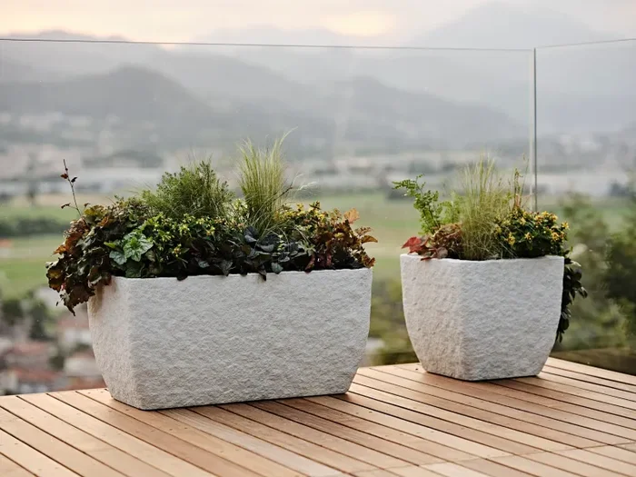 TeraPlast Vaso Fioriera Petram 80 Cm Bianco Pietra Plastica Riciclabile - immagine 2