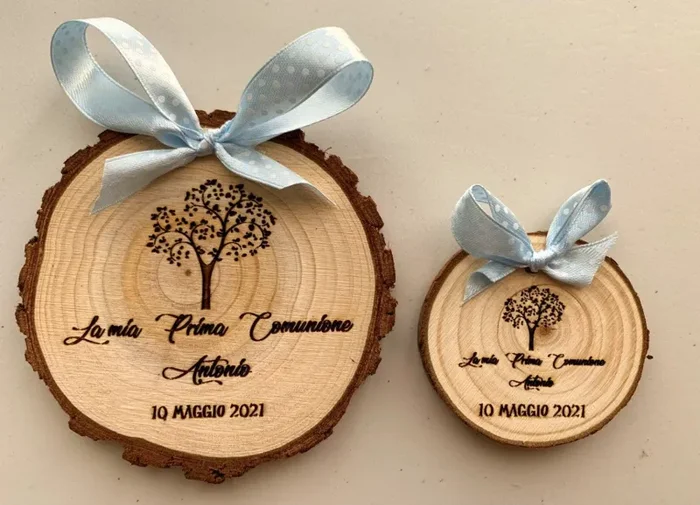 Tronchetto LEGNO per PRIMA COMUNIONE personalizzabile bomboniera diametro 10 cm - immagine 2