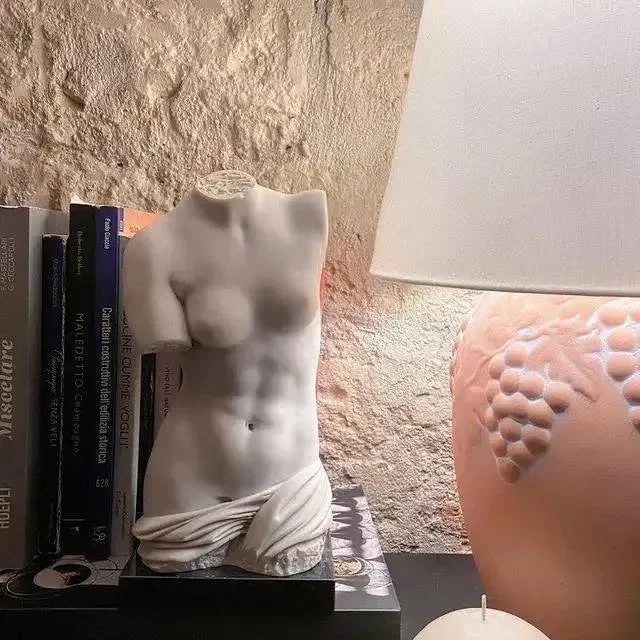 Venere di Milo – Statua in marmo 27 cm - immagine 2